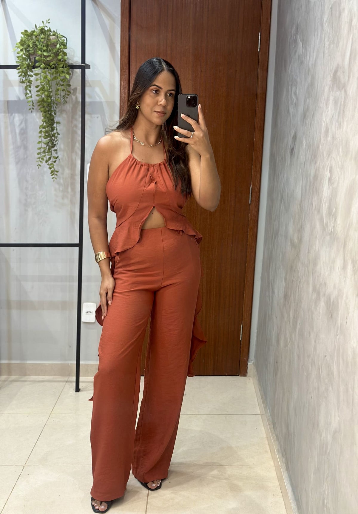 CONJUNTO CROOPED E CALÇA